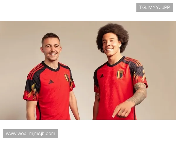 世界杯决赛海报中的色彩搭配与排版技巧，增强视觉吸引力的实用指南